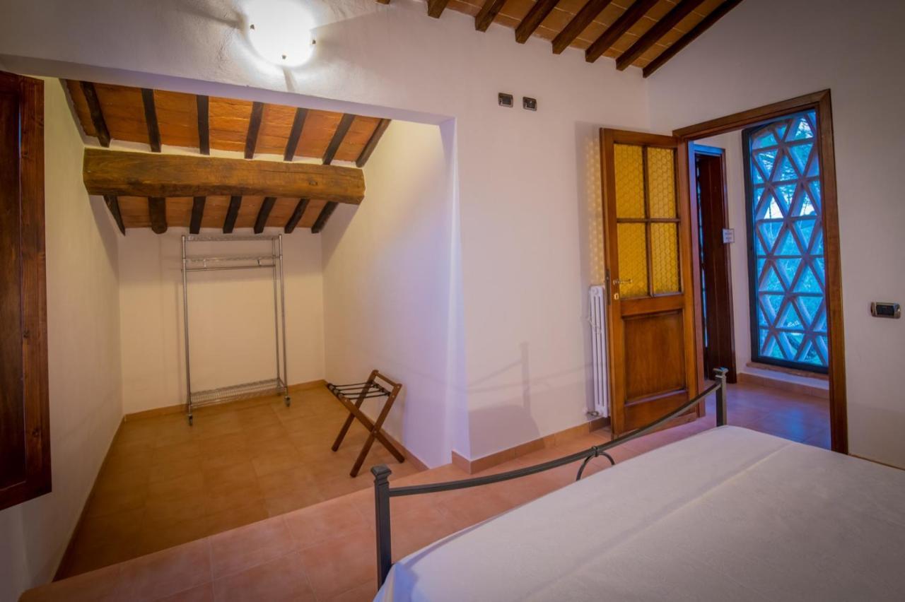 Apartamento Ulivo-Chianti Charming Flat With Private Parking! Asciano Exterior foto